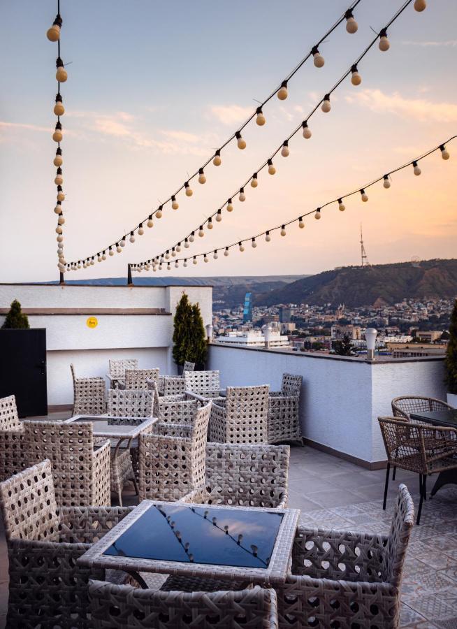 Tm Apart Hotel Тбилиси Екстериор снимка