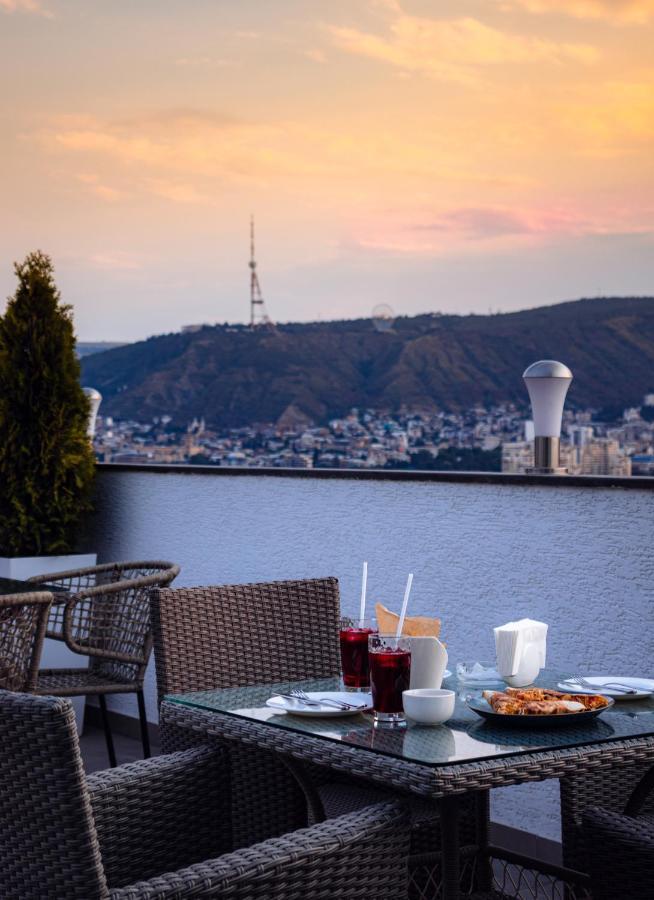 Tm Apart Hotel Тбилиси Екстериор снимка