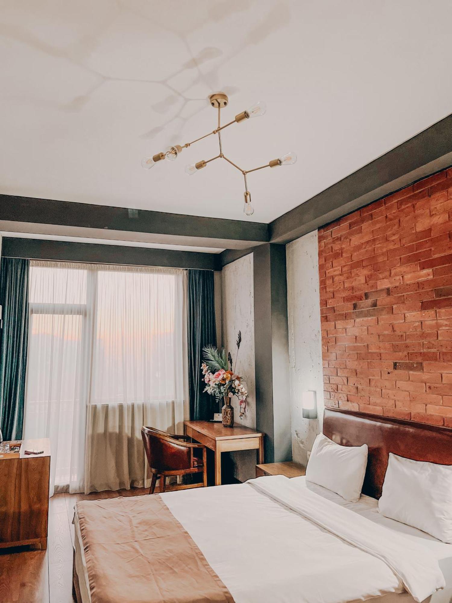 Tm Apart Hotel Тбилиси Екстериор снимка