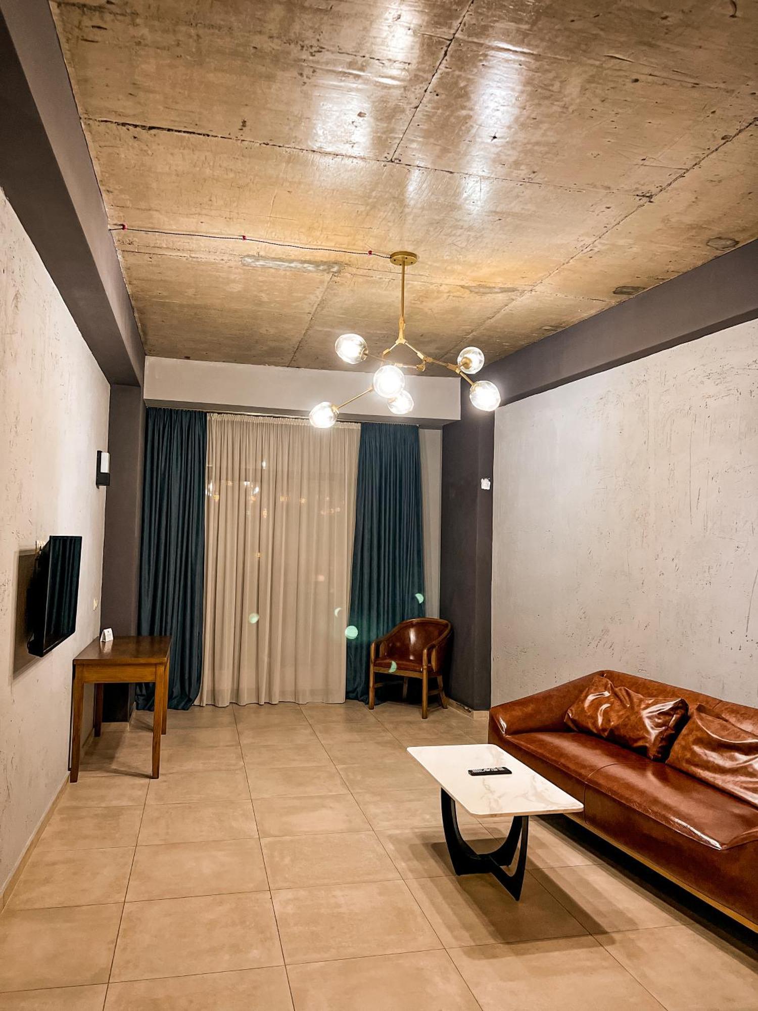 Tm Apart Hotel Тбилиси Екстериор снимка