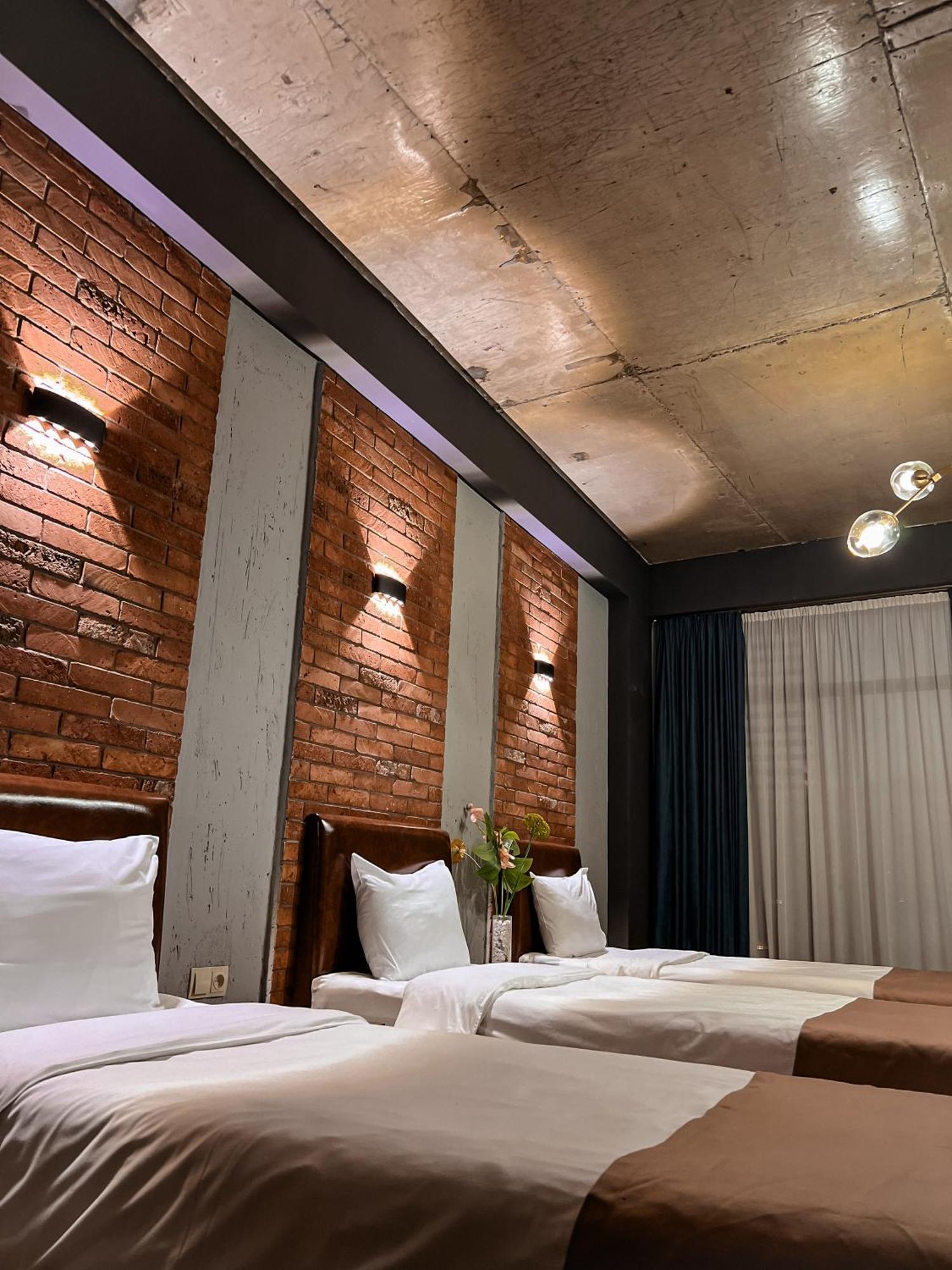 Tm Apart Hotel Тбилиси Екстериор снимка