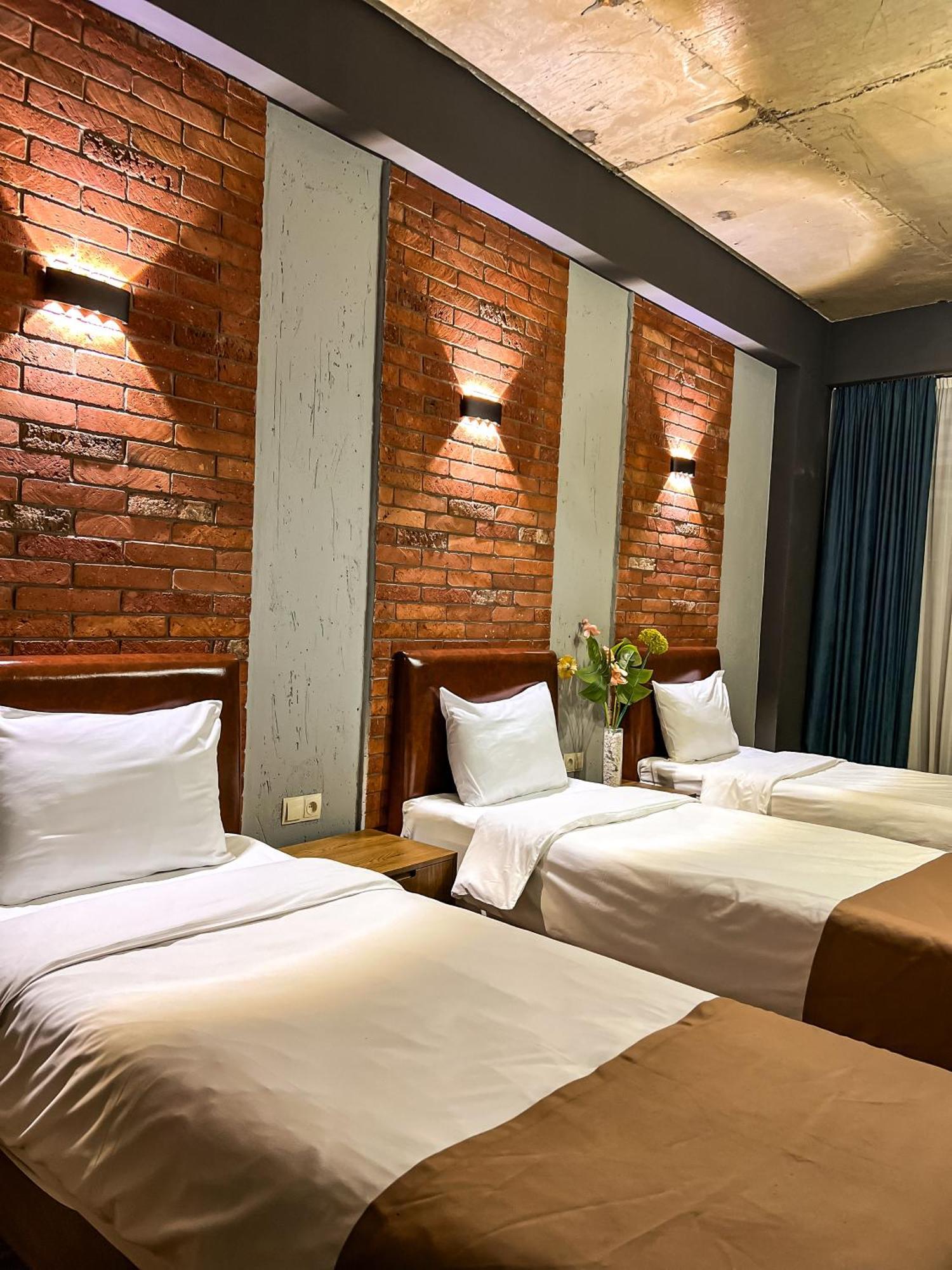 Tm Apart Hotel Тбилиси Екстериор снимка