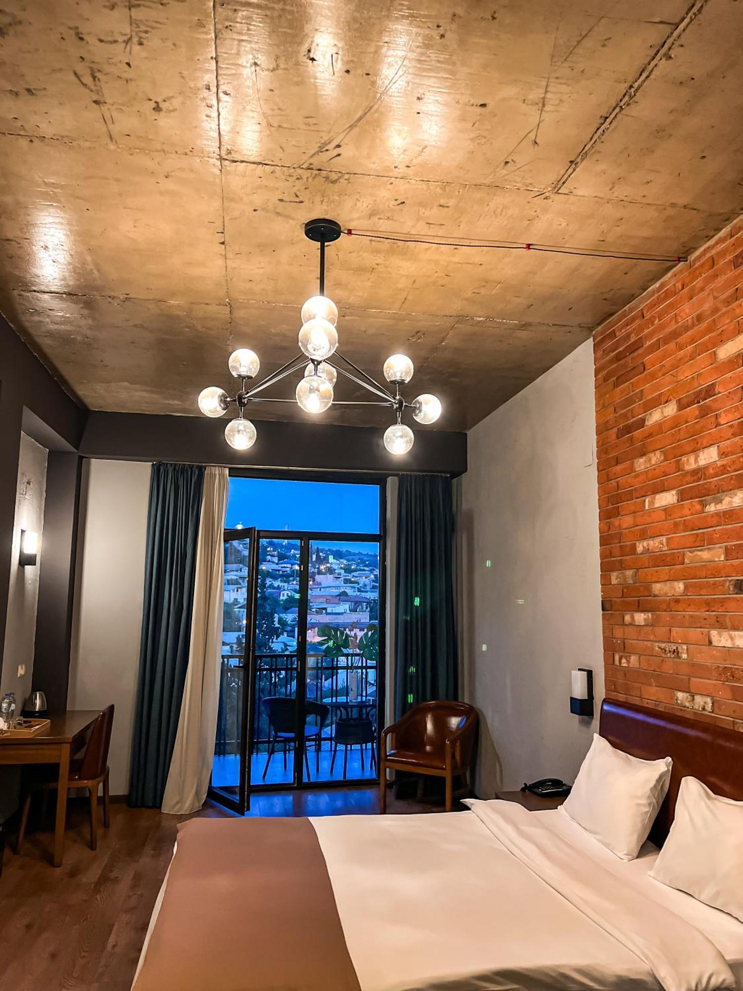 Tm Apart Hotel Тбилиси Екстериор снимка